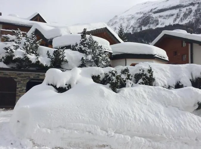 Octogon - Free Parking - Wii - Sportarena Lägenhet *
